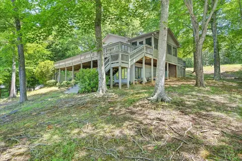 Listing photo, 194 Kings Way